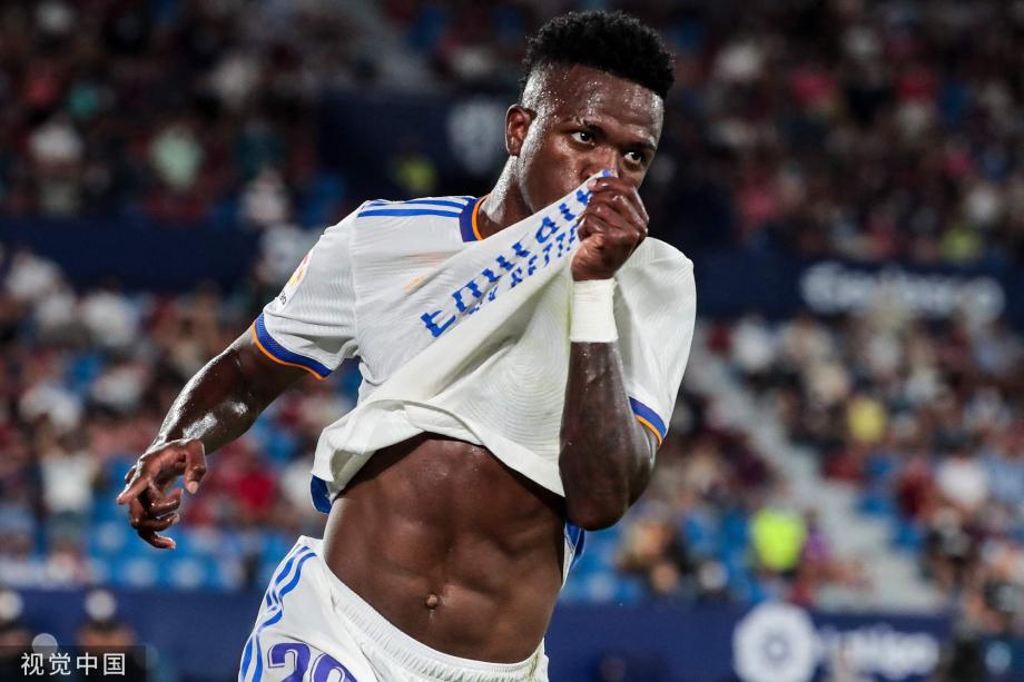 足坛悲喜一夜！埃及3-2险胜晋级，罗马2-0进欧冠区，尼日利亚2-0晋级4强