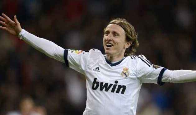 《使命召唤》DMZ模式评测与生态分析