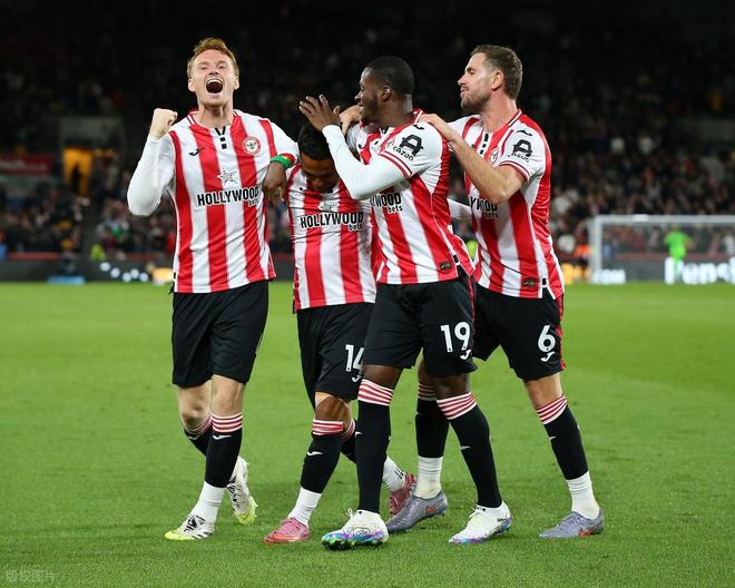 沙特足球的未来：吉达联合总监普拉内斯预言欧冠之路