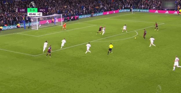 太阳轰18-0连续3季横扫奇才 布克17+8榜眼萨尔19+15