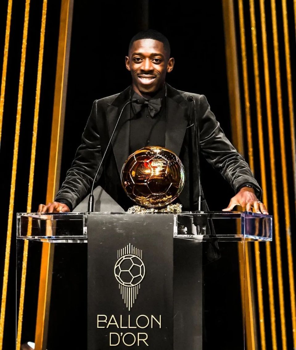 狂魔哥开团Faker碰瓷UZI！5个皮肤不如一诺一个，UZI纯属阿猫阿狗