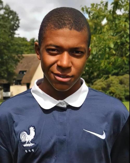 孙铭徽：面具封不住的冠军底气